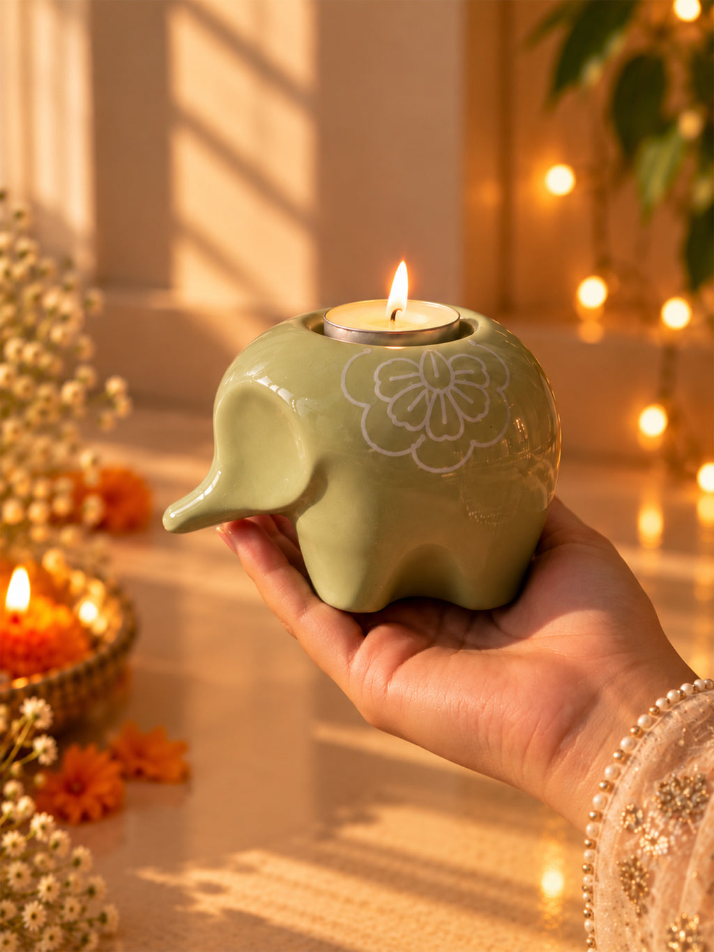 Mittiraa Home Mint Green Elephant Tealight Holder