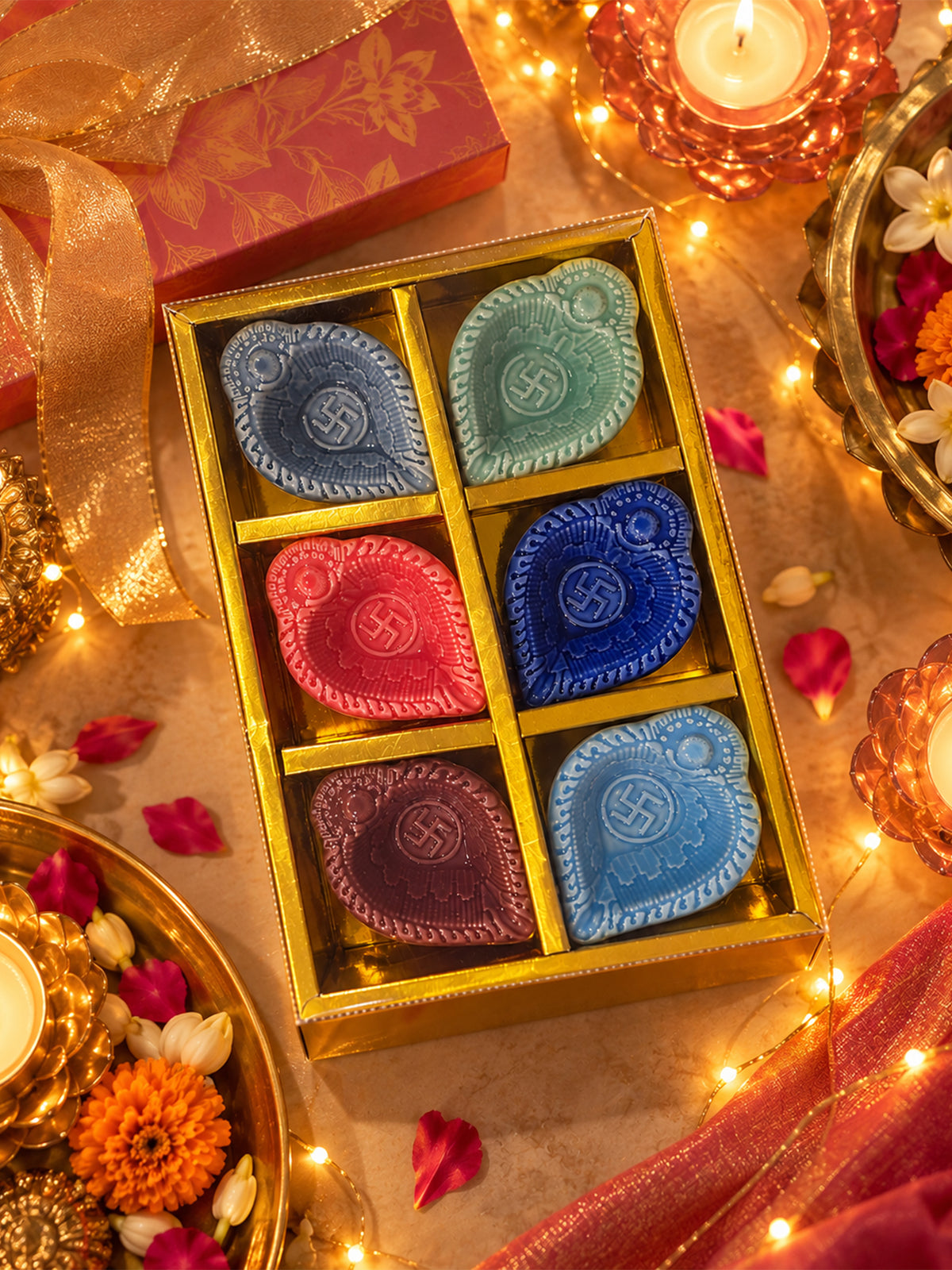 Mittiraa Home Colourful Ceramic Diya Gift Set | Beautiful Gift Pack | Set of 4