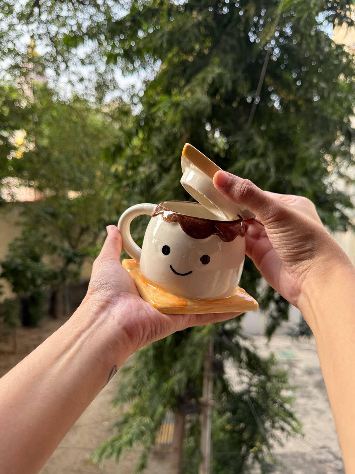 Mittiraa Home Biscuit Buddy Ceramic Mug with Lid 🍪☕