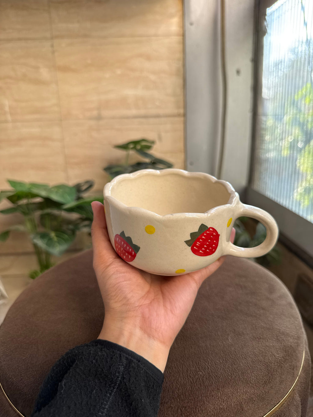 🍓 Strawberry Handled Soup Bowl