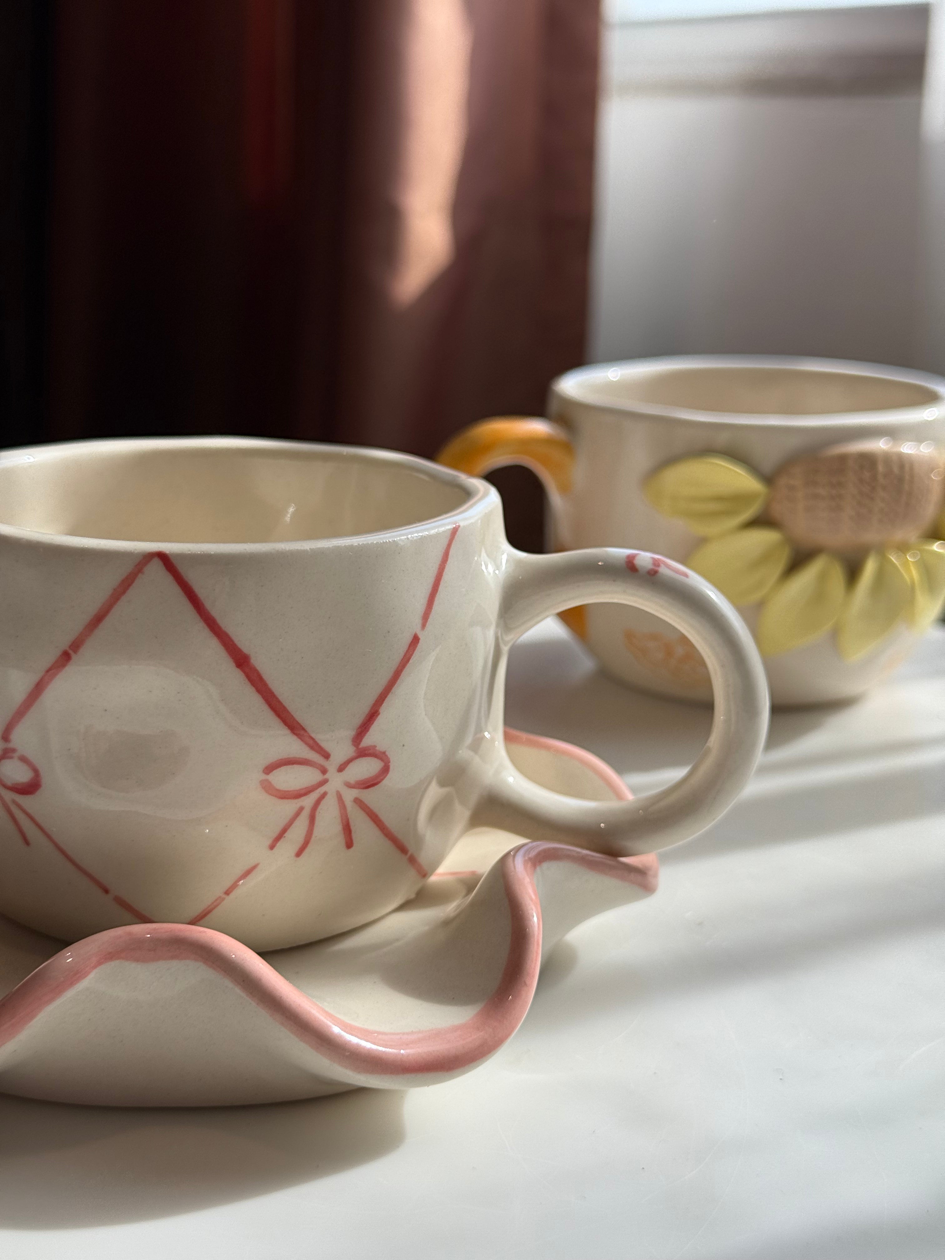 Bow cup and saucer
