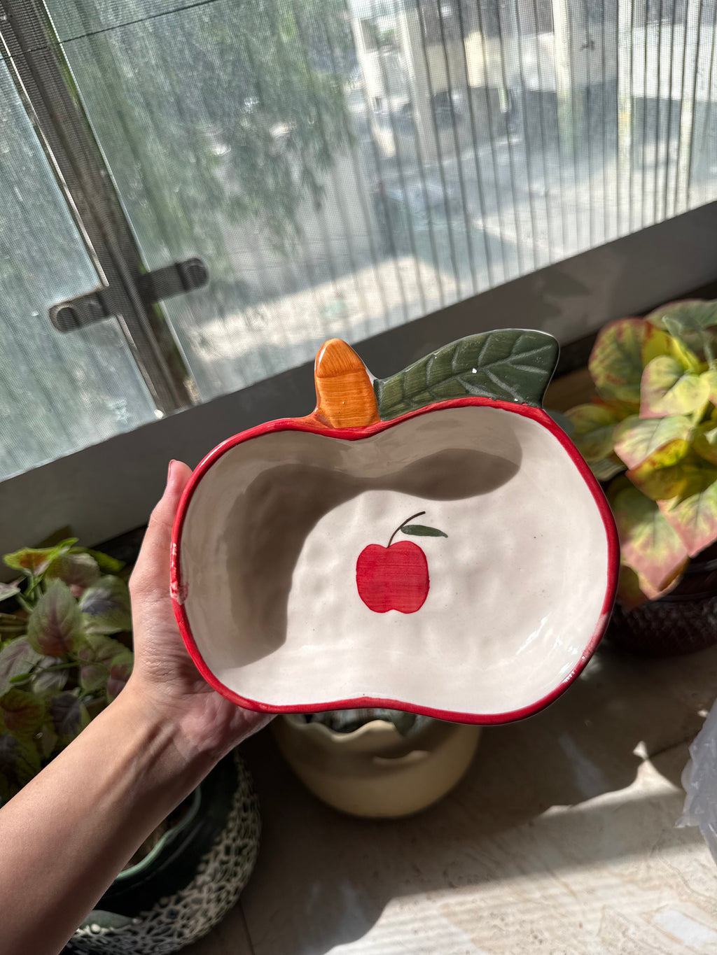 Apple Shaped Serving Plate 🍎