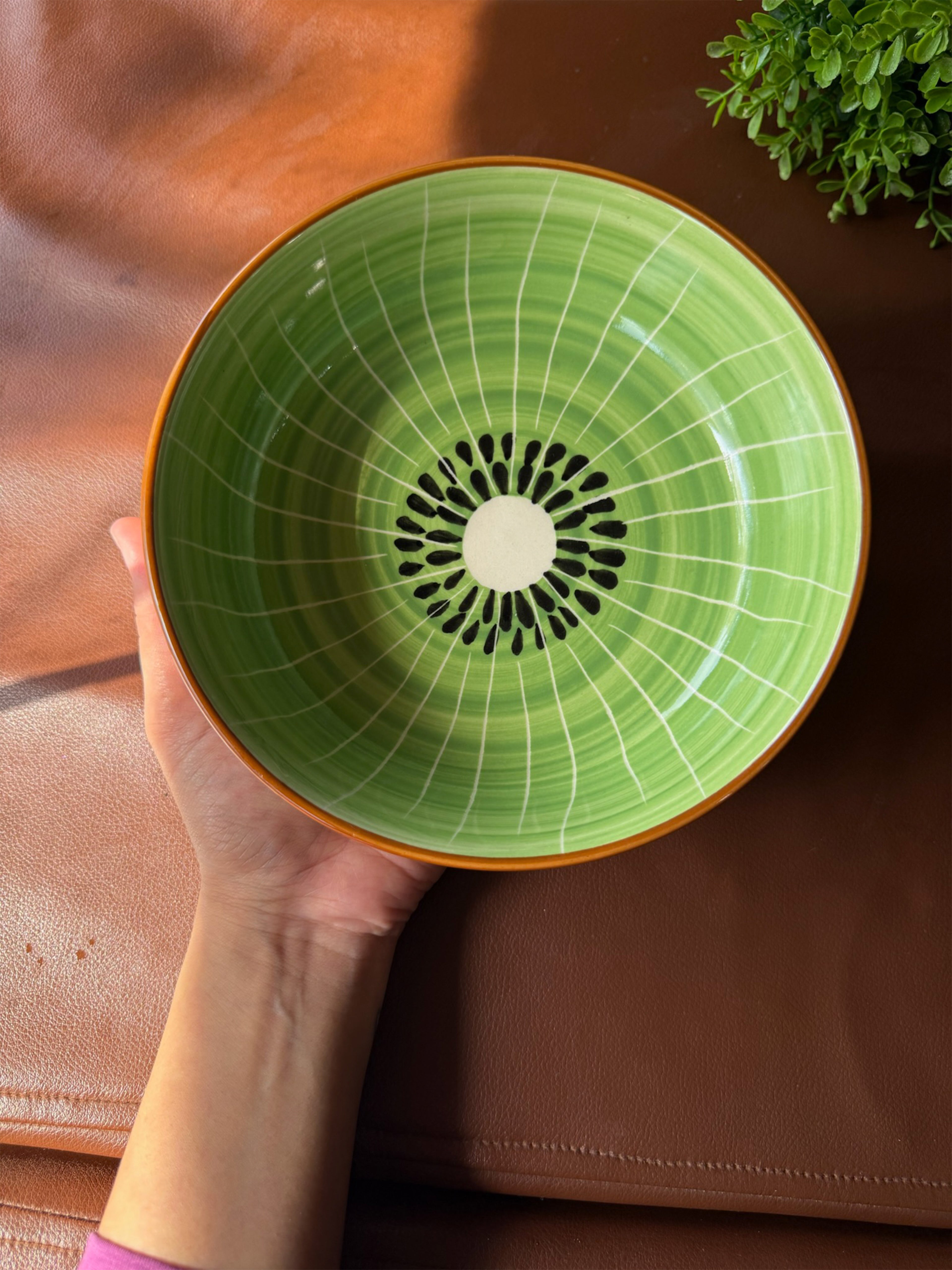 🥝 Kiwi Serving Bowl