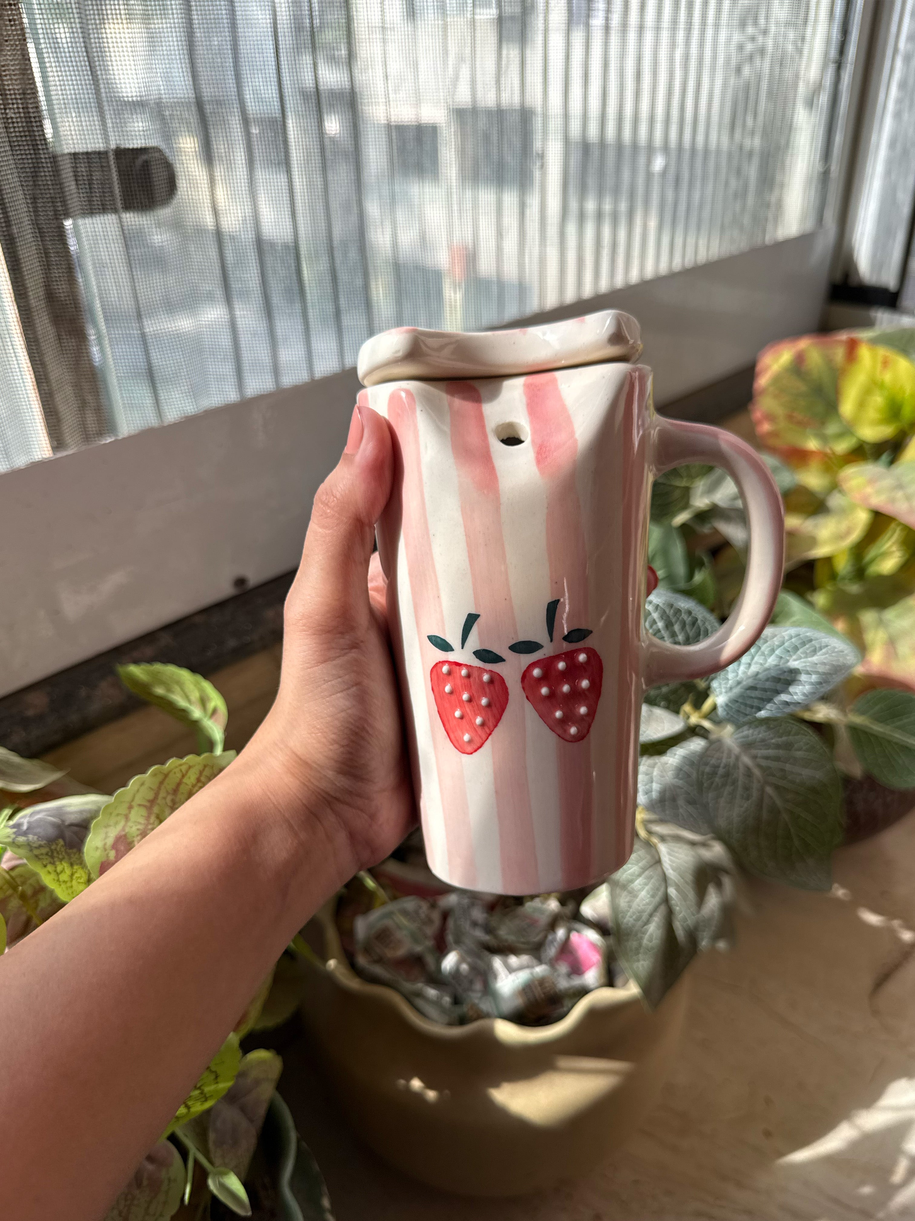Strawberry Sipper 🍓 | Wid Lid + Steel Straw