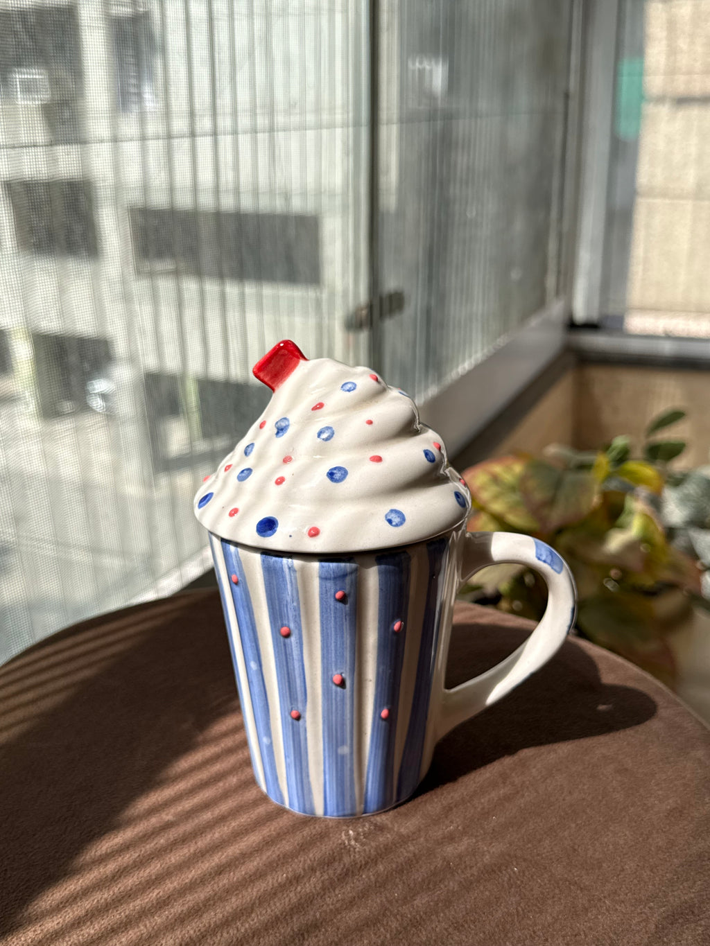 Blue Cupcake Ceramic Mug with Lid
