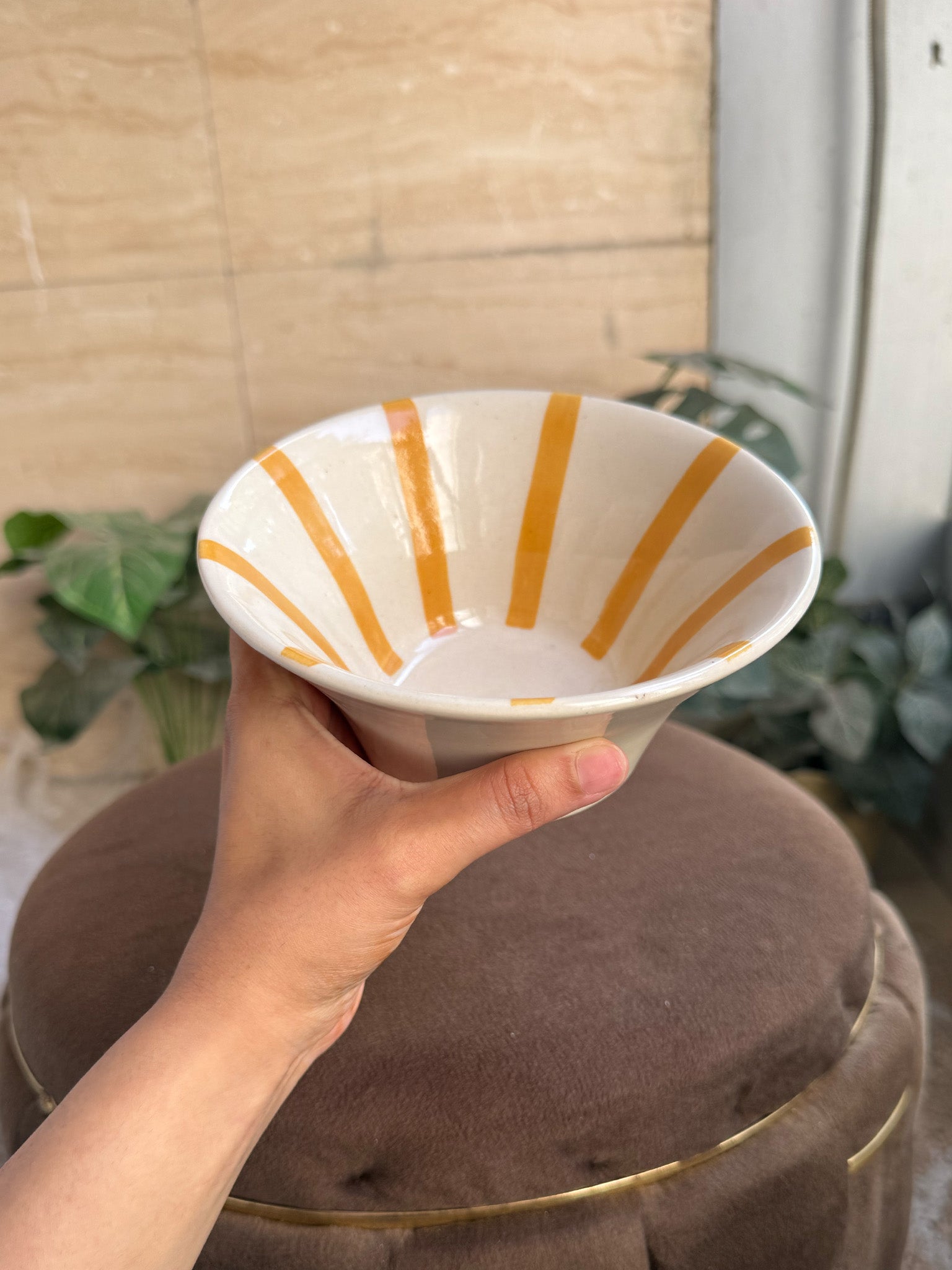 ☀️ Flared Sunshine Stripe Bowl