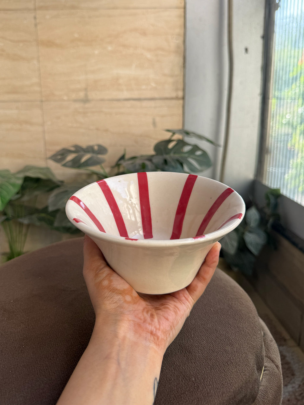 ❤️ Flared Cherry Stripe Bowl
