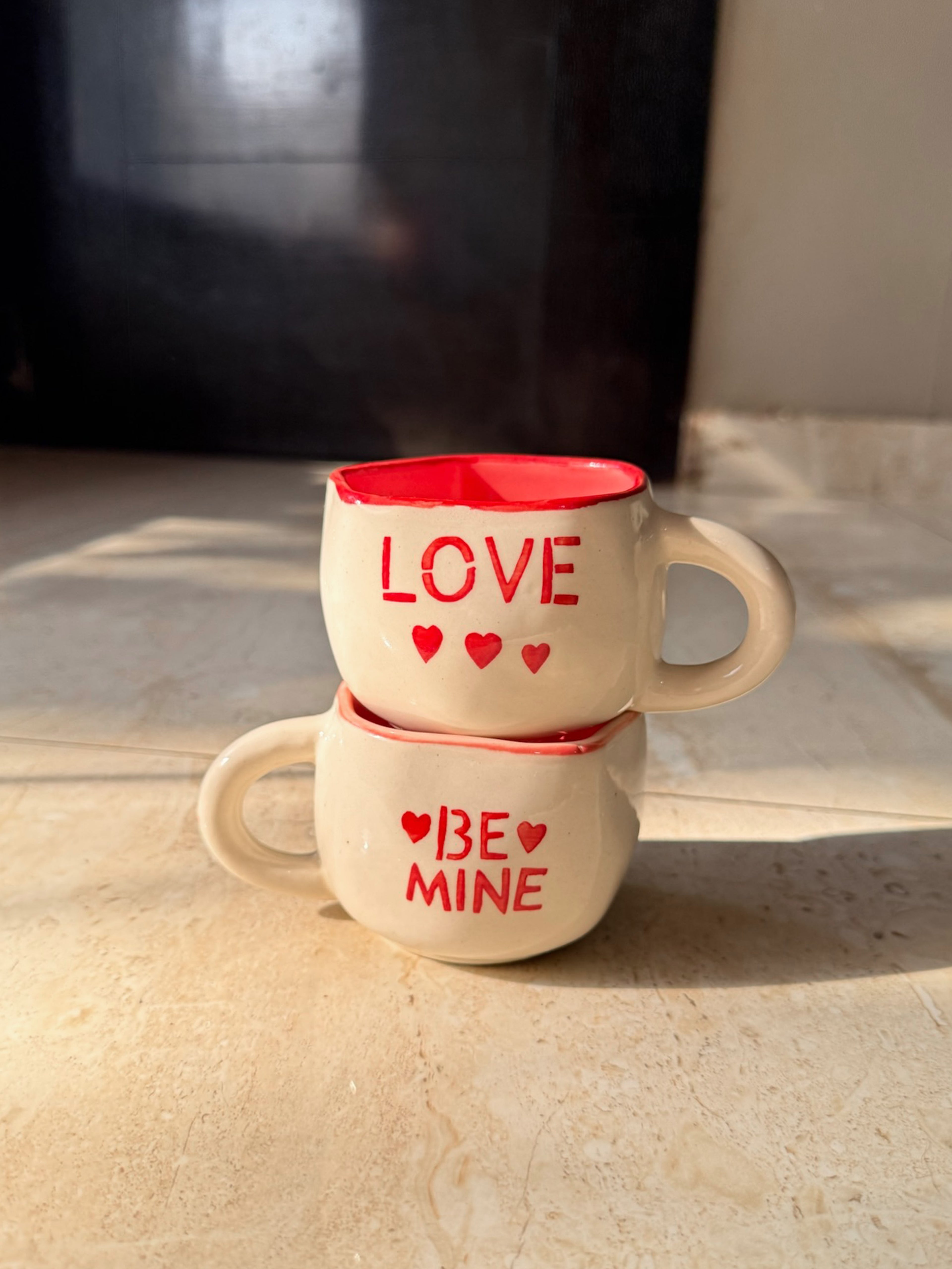 'Be mine' and 'Love' mug Combo❤️