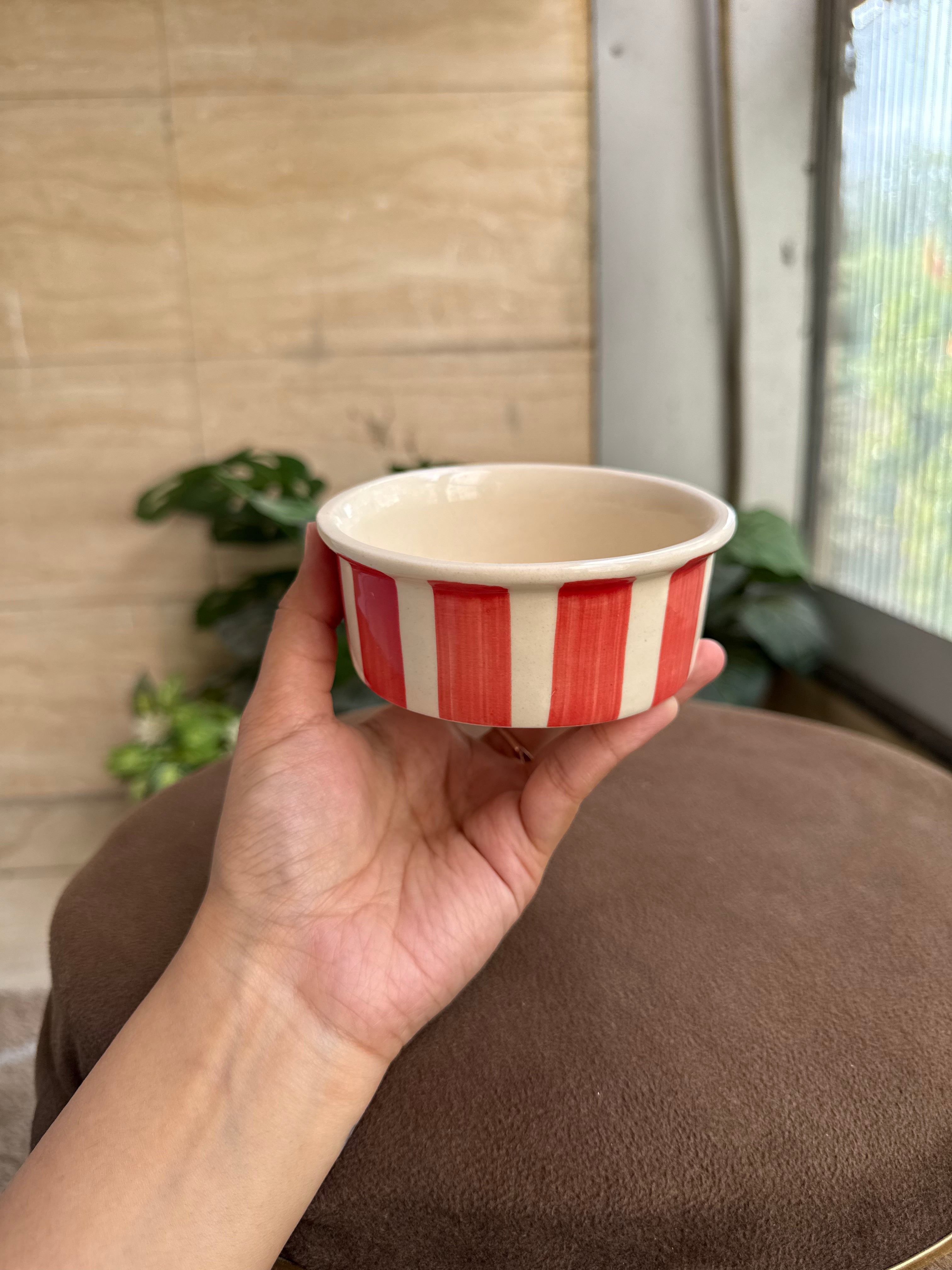 ❤️ Red Stripe Dessert Bowl