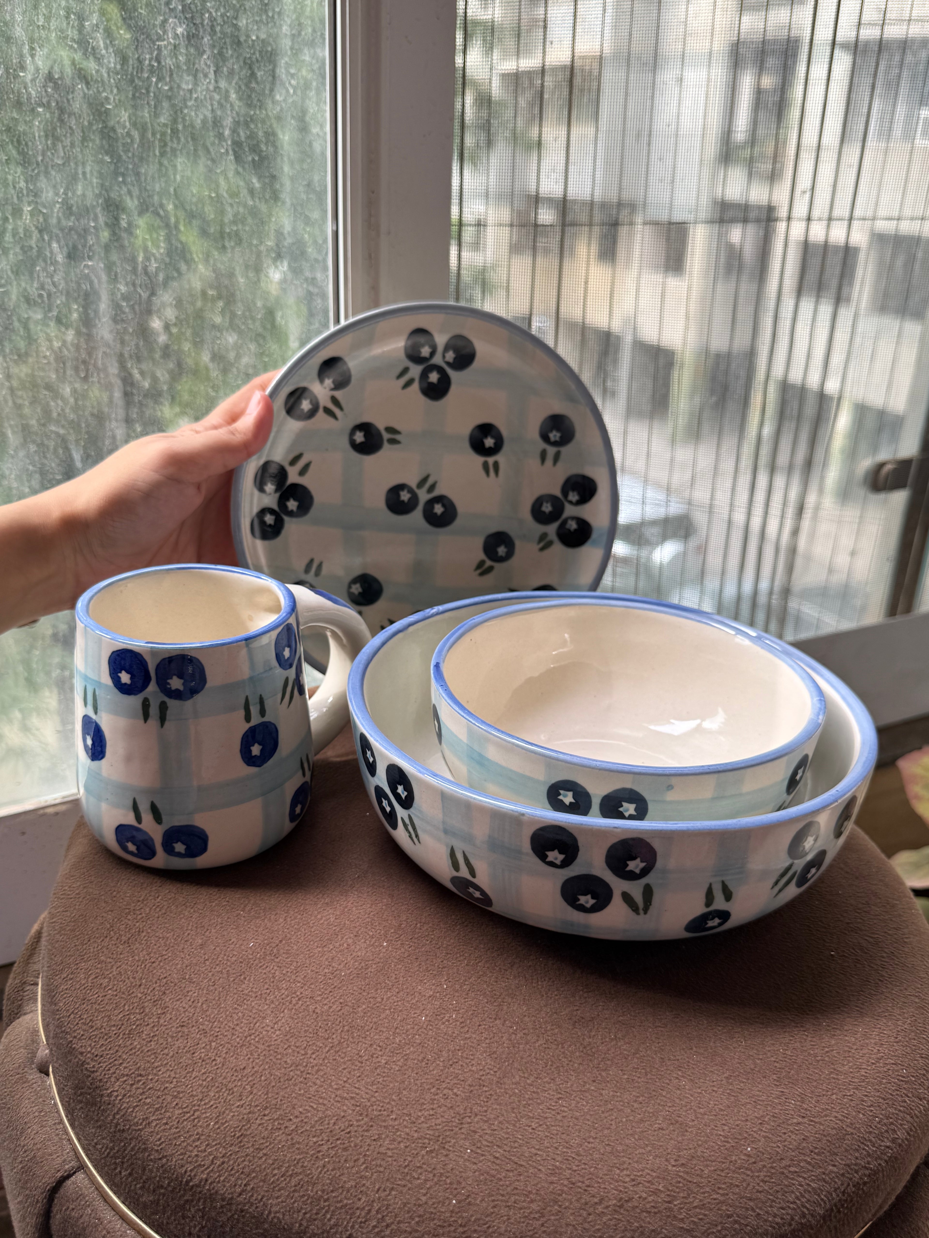 Blueberry Set (Mug + Plate + 2 Bowls)