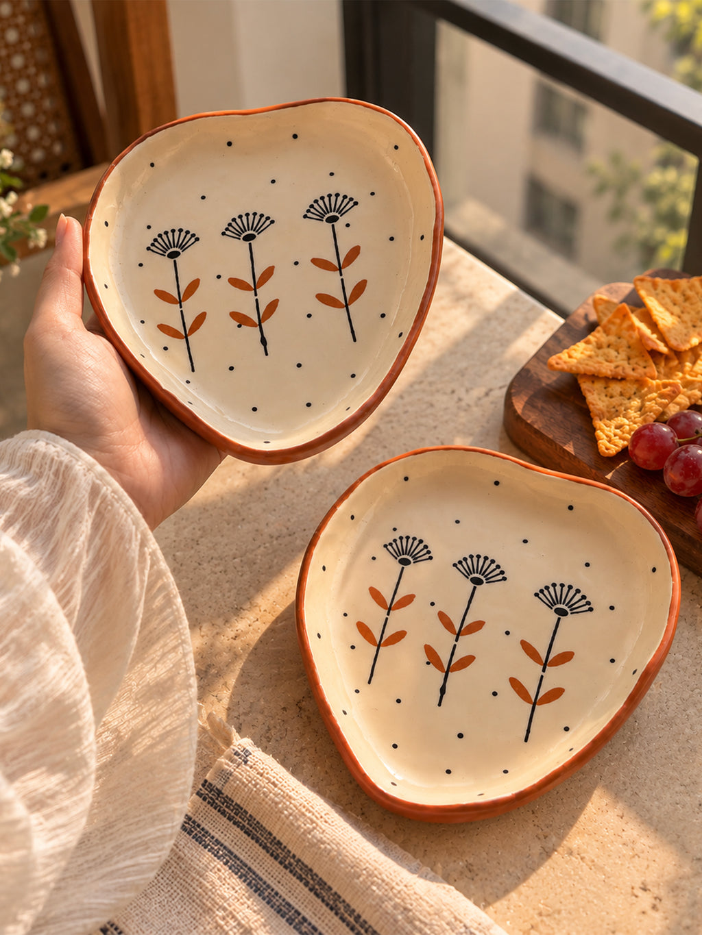Mittiraa Home Floral Ceramic Small Serving Plate