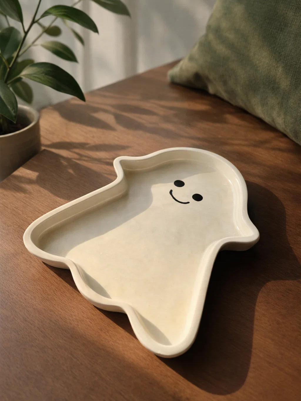 Cute Ghost Plate
